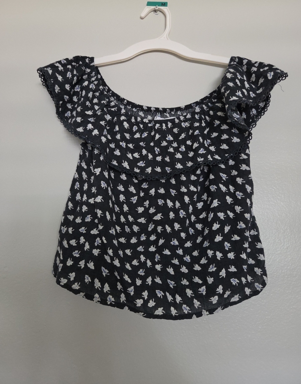 Black Floral Off-Shoulder Ruffle Camisole
